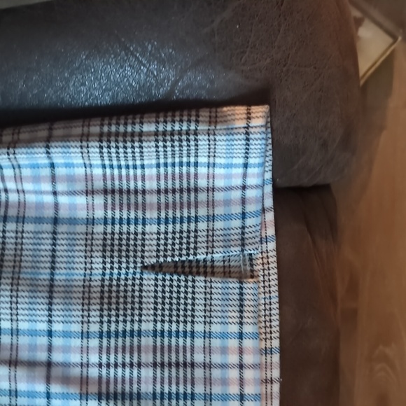 Dynamite beige gingham/houndstooth/plaid skirt - Picture 2 of 4